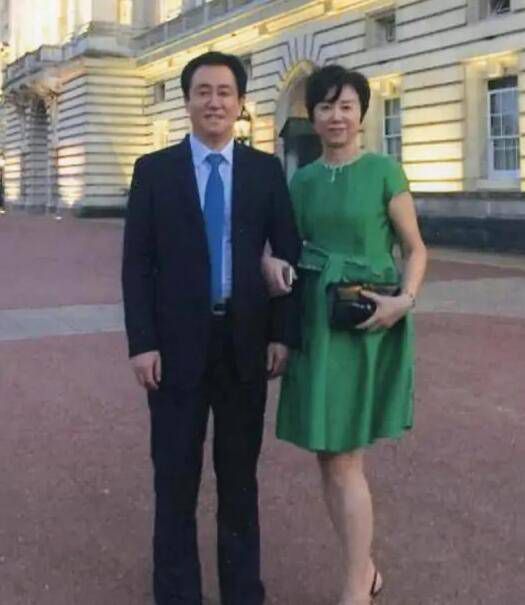 成人直播盒子